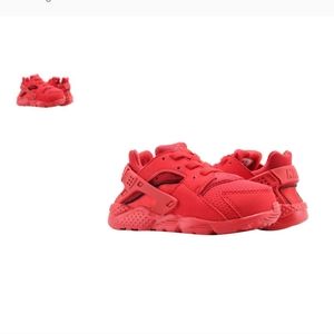 Toddler Shoes Red Nike Huarache Run size 5